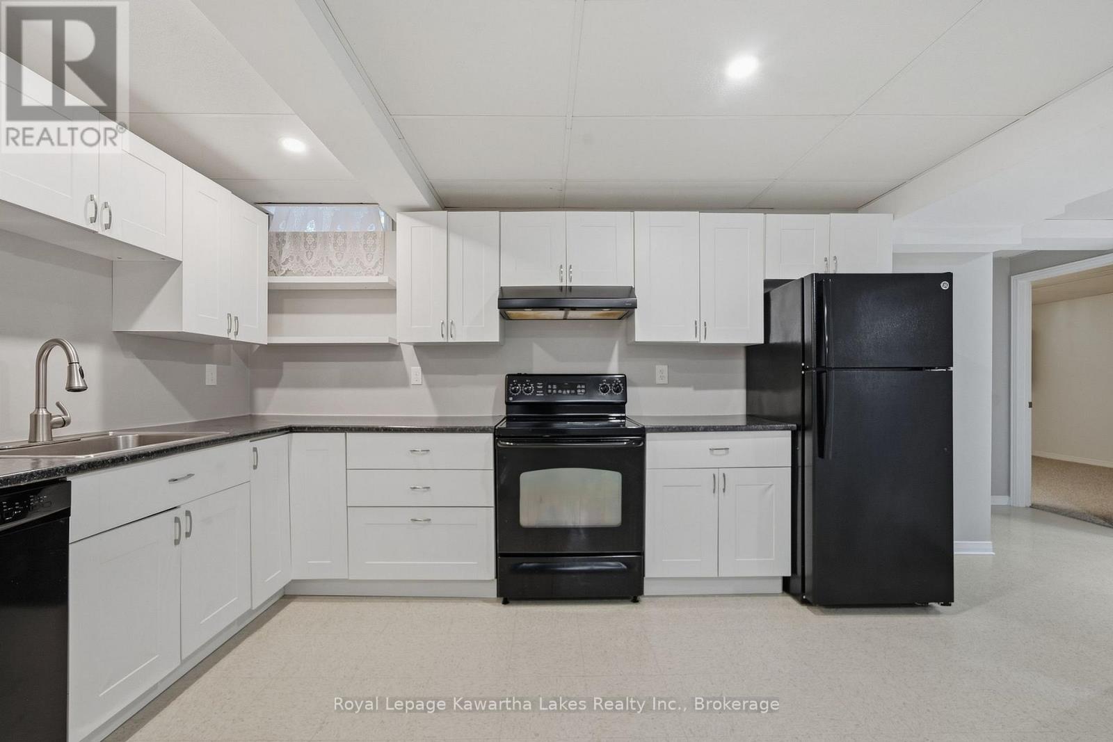 1220 WILDLARK DRIVE - Image 33