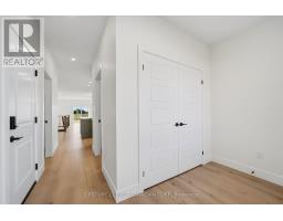 123 Addison Avenue, Lucan Biddulph, ON N0M2J0 Photo 8