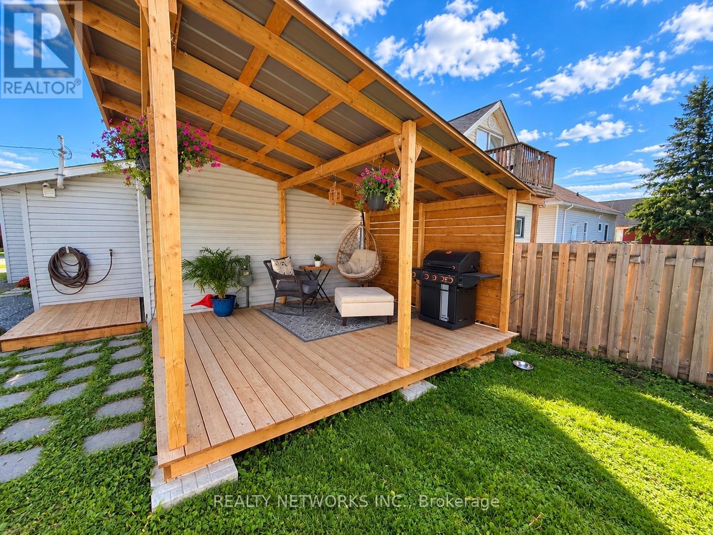 132 HUOT STREET, Timmins (SP - Main Area) — photo 10