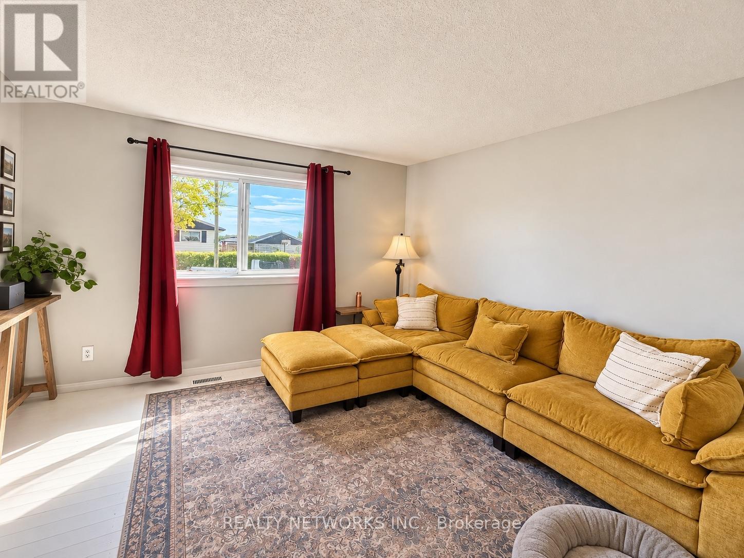 132 HUOT STREET, Timmins (SP - Main Area) — photo 5