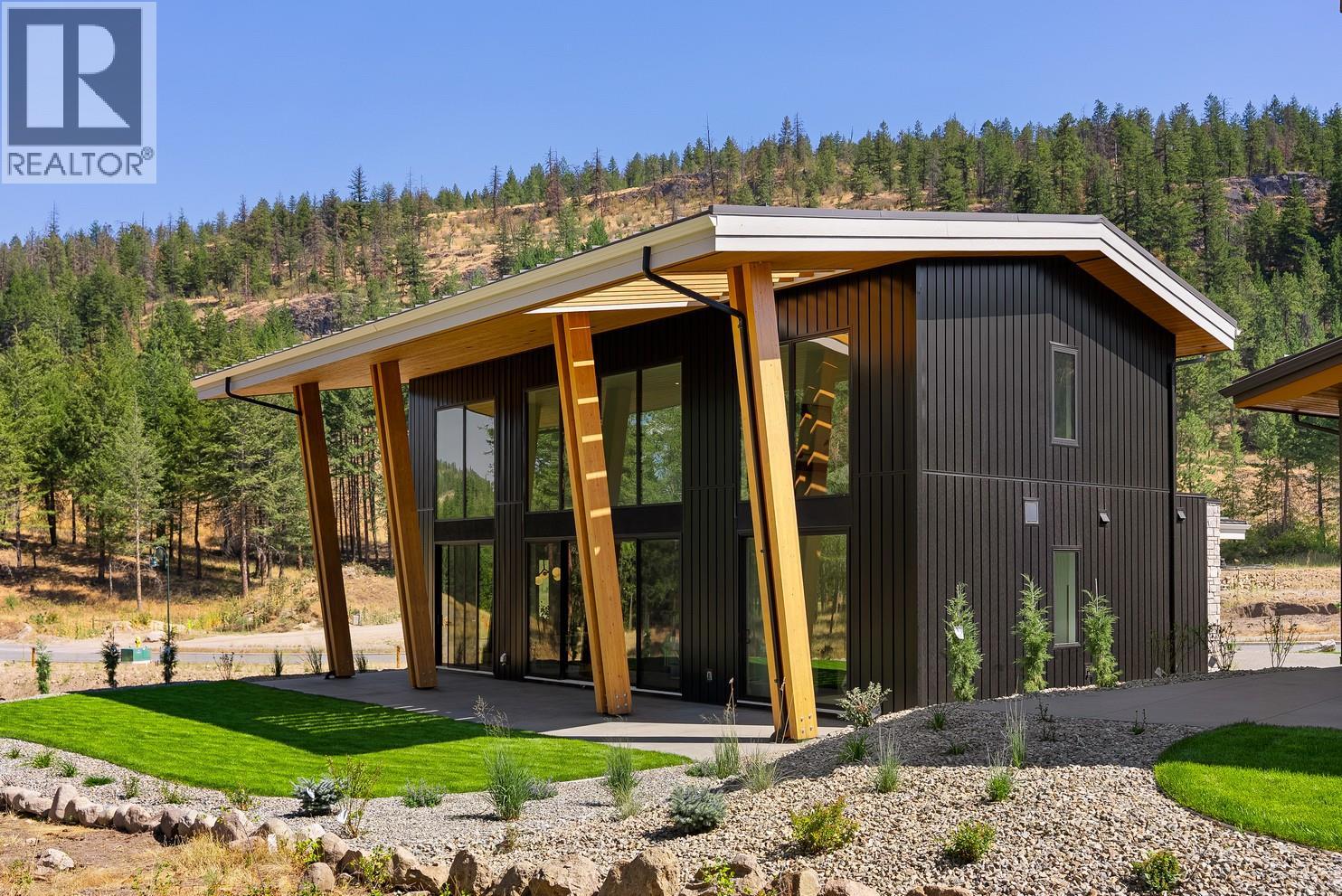 822 Predator Ridge Drive, Vernon
