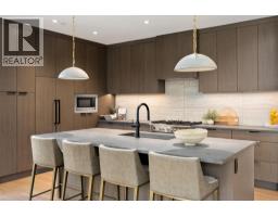 822 Predator Ridge Drive, Vernon, BC V1H1G4 Photo 15