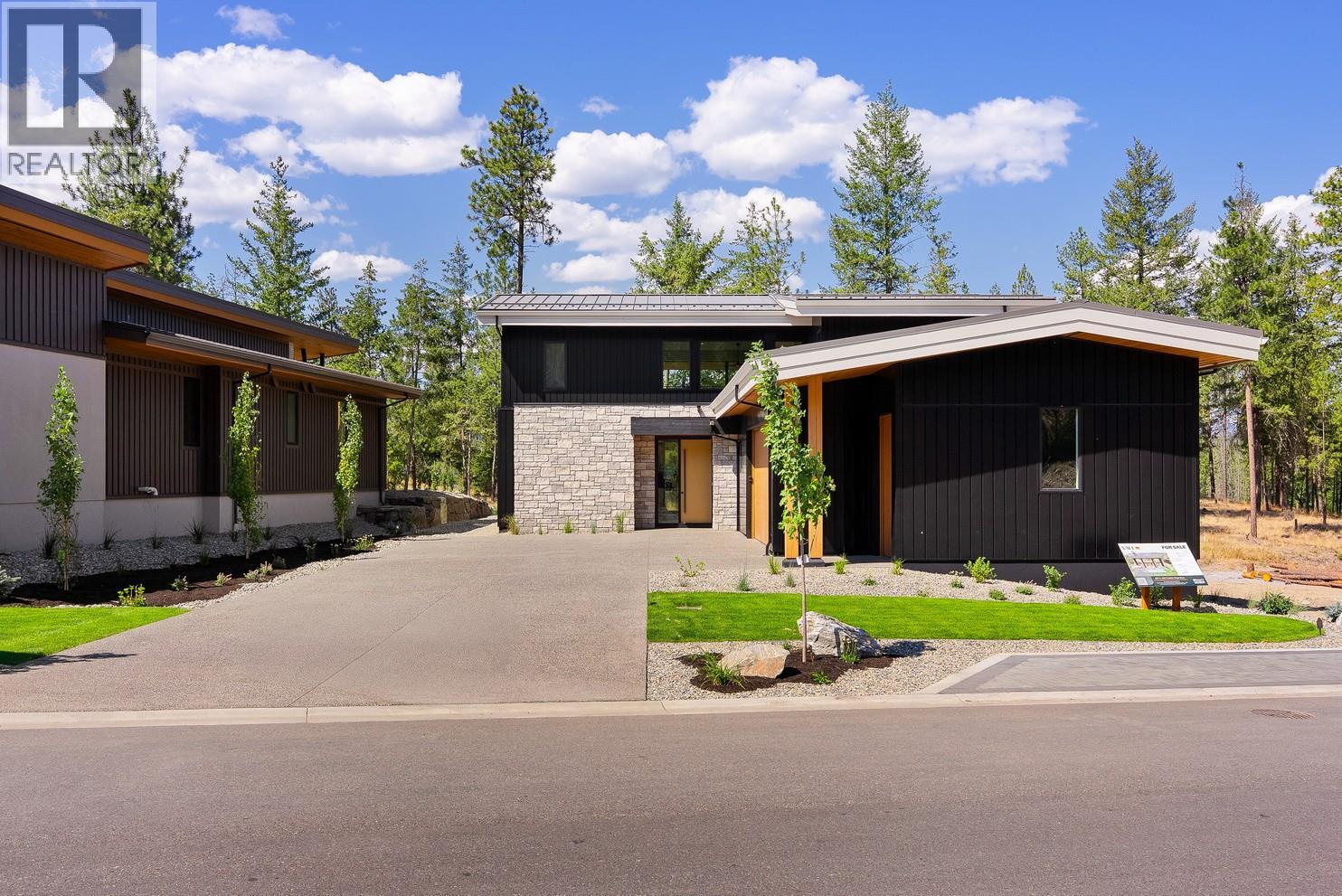 822 Predator Ridge Drive, Vernon
