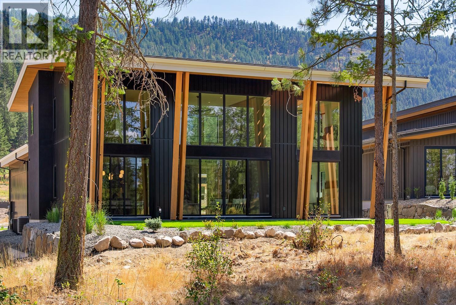 822 Predator Ridge Drive, Vernon