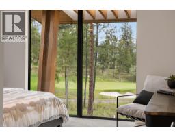 822 Predator Ridge Drive, Vernon, BC V1H1G4 Photo 33