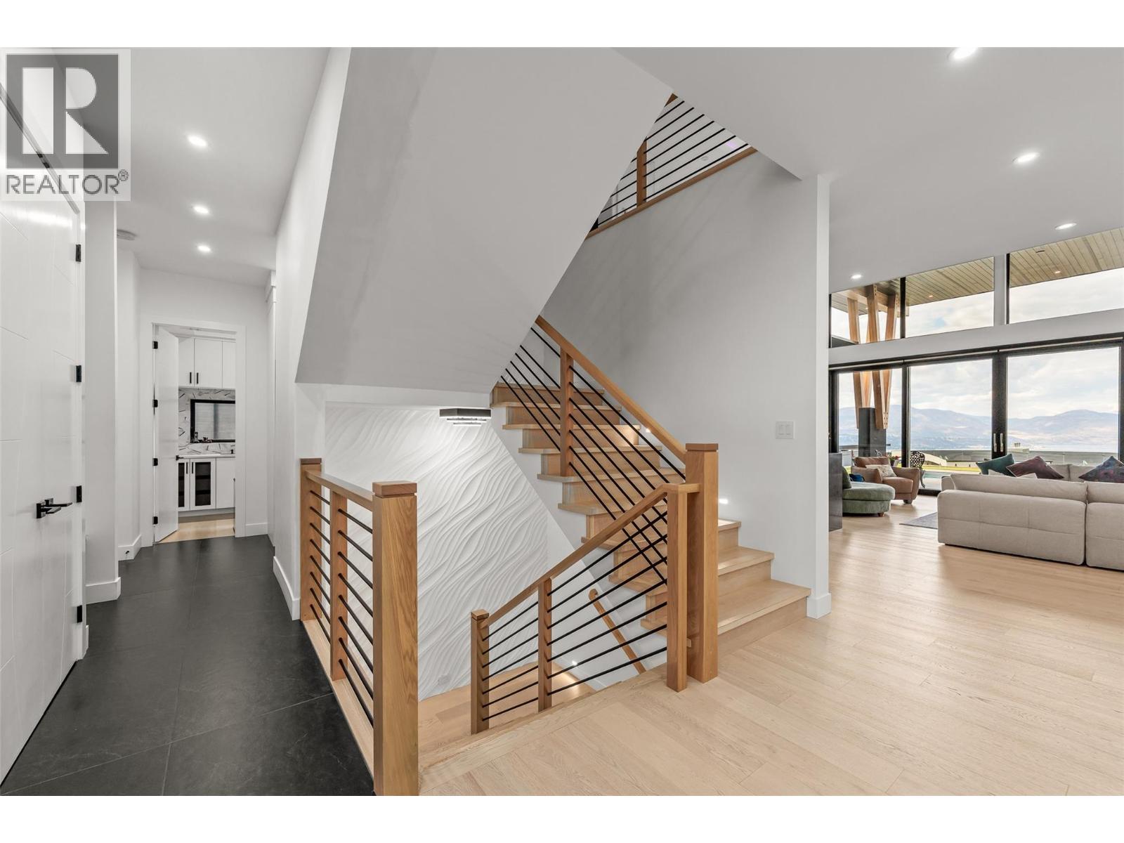  466 Swan Drive, Kelowna