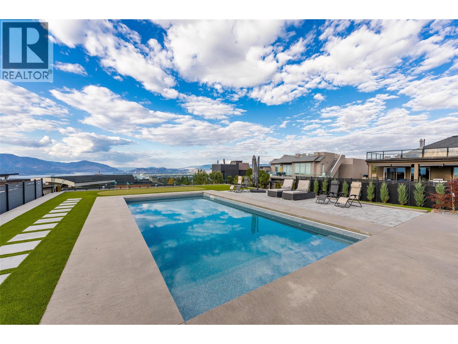 466 Swan Drive - 74
