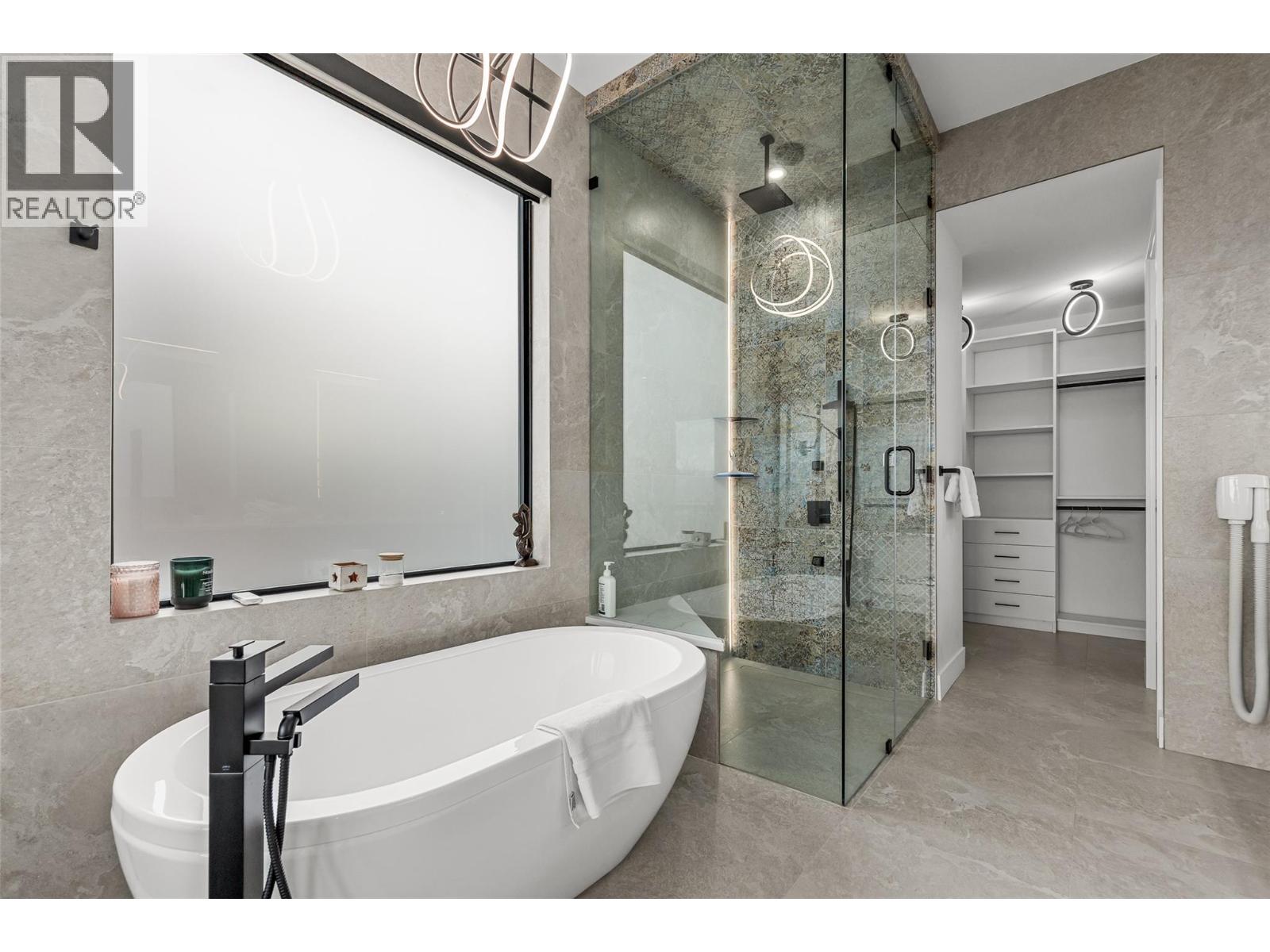  466 Swan Drive, Kelowna