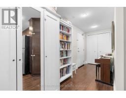 Kitchen - 212 - 950 Marguerite Avenue, Ottawa, ON K1K3T8 Photo 7