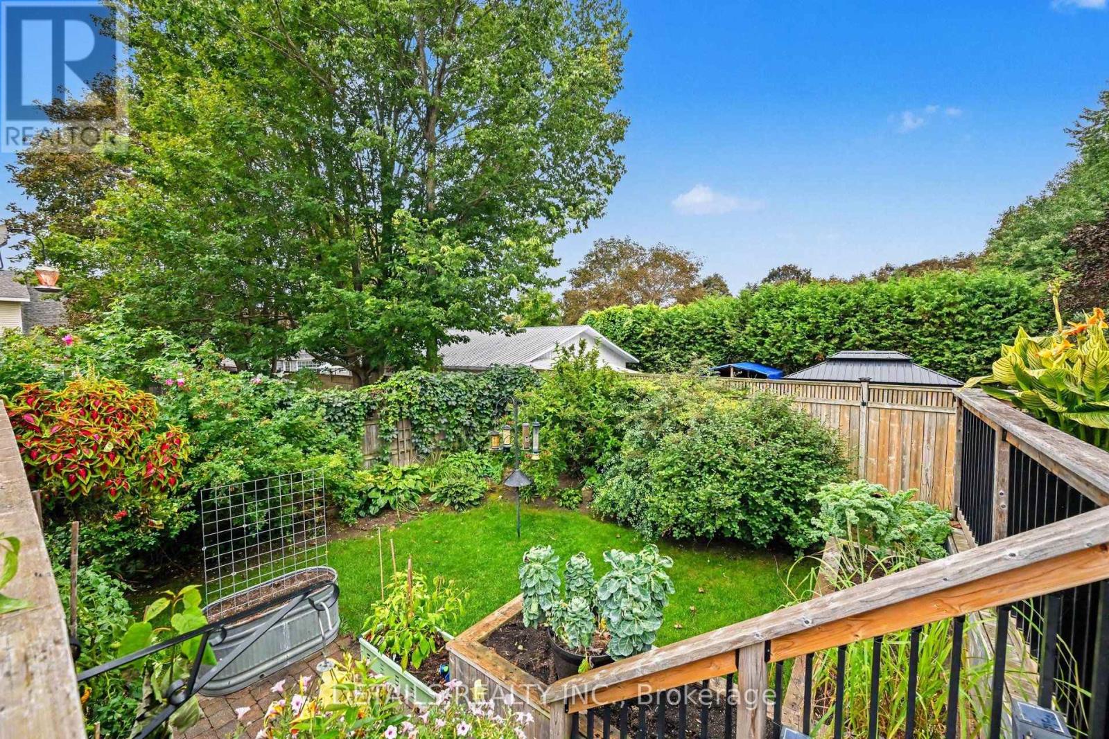 8 FRANCIS STREET - Image 36