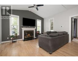 Bathroom - 1800 Nicolet Way, Ottawa, ON K4A3T7 Photo 14