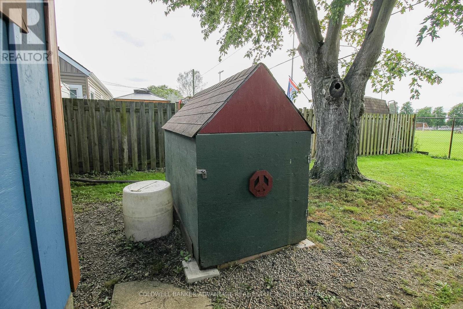 14 BISHOP ROAD - Image 33
