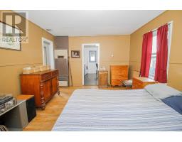 14 Bishop Road, Welland, ON L3B2V5 Photo 10