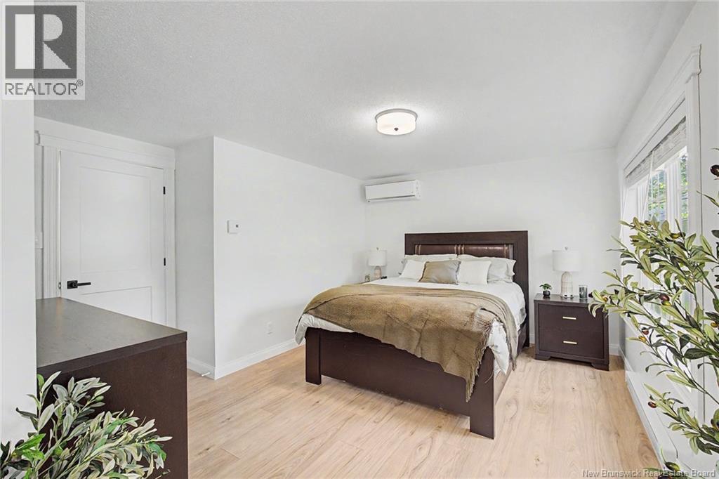 51 Upton Street - Image 22