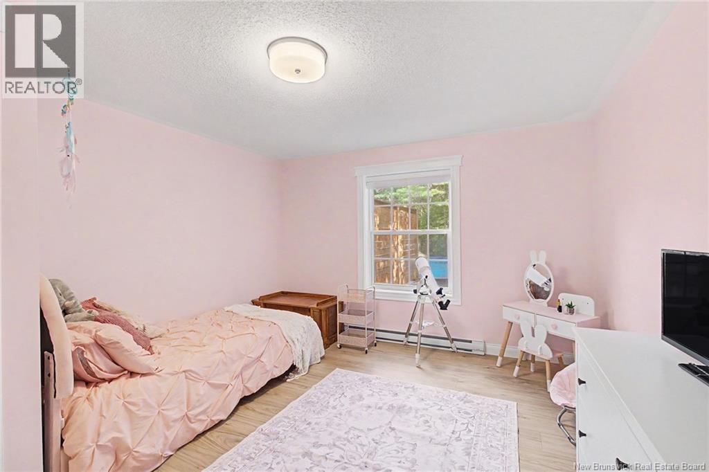 51 Upton Street - Image 24