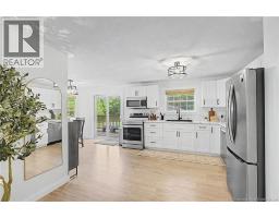 Pantry - 51 Upton Street, Minto, NB E4B2P4 Photo 11