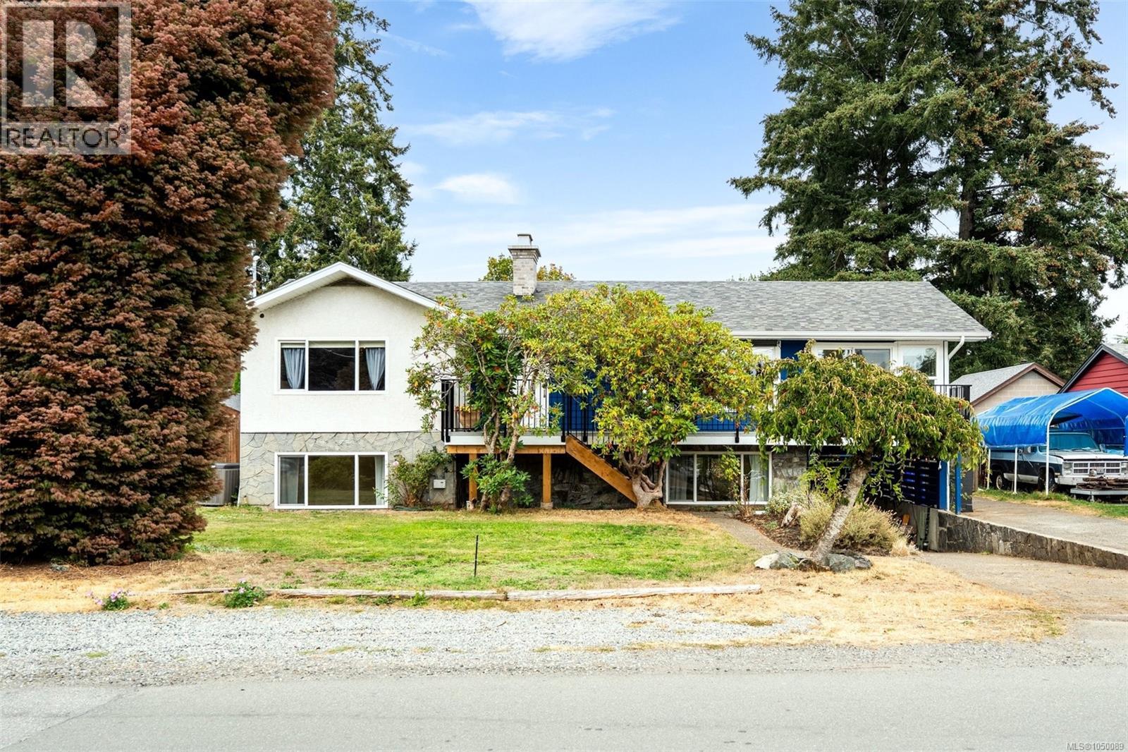 560 Ridley Dr - 1