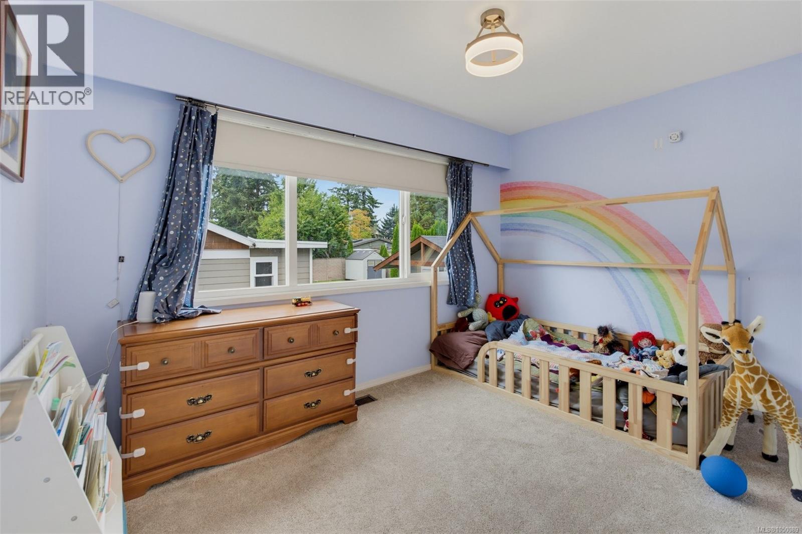 560 Ridley Dr - Image 22