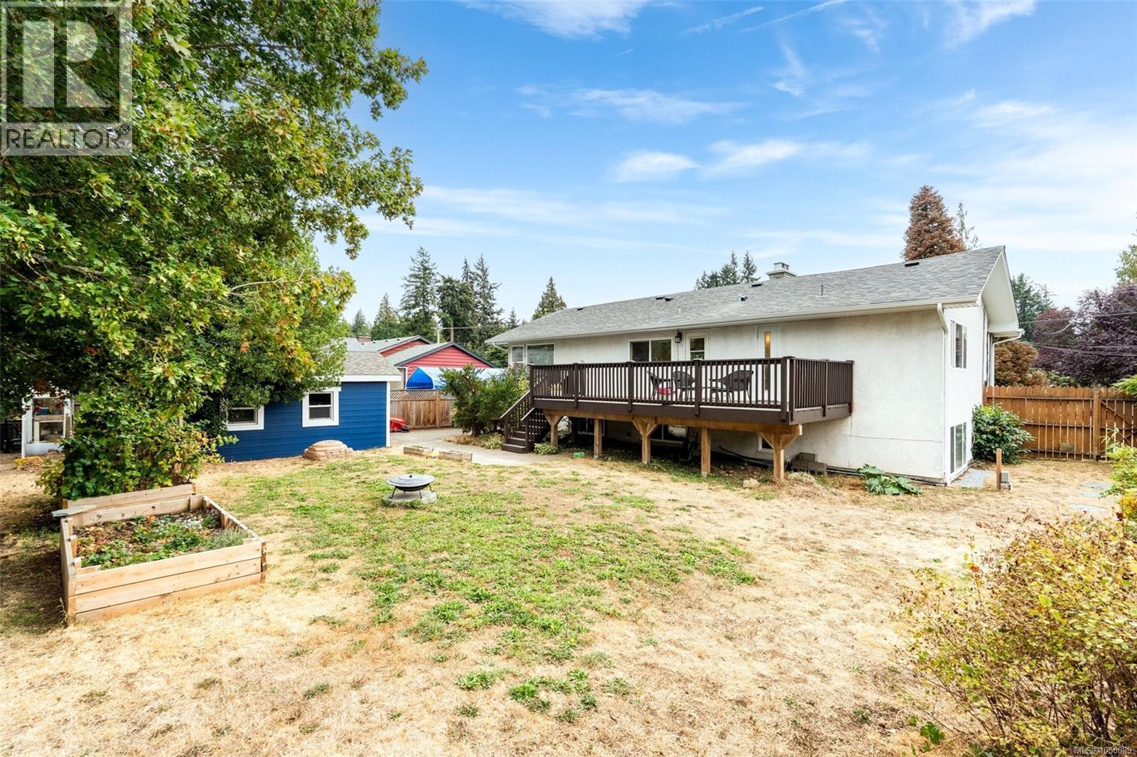560 Ridley Dr - Image 39