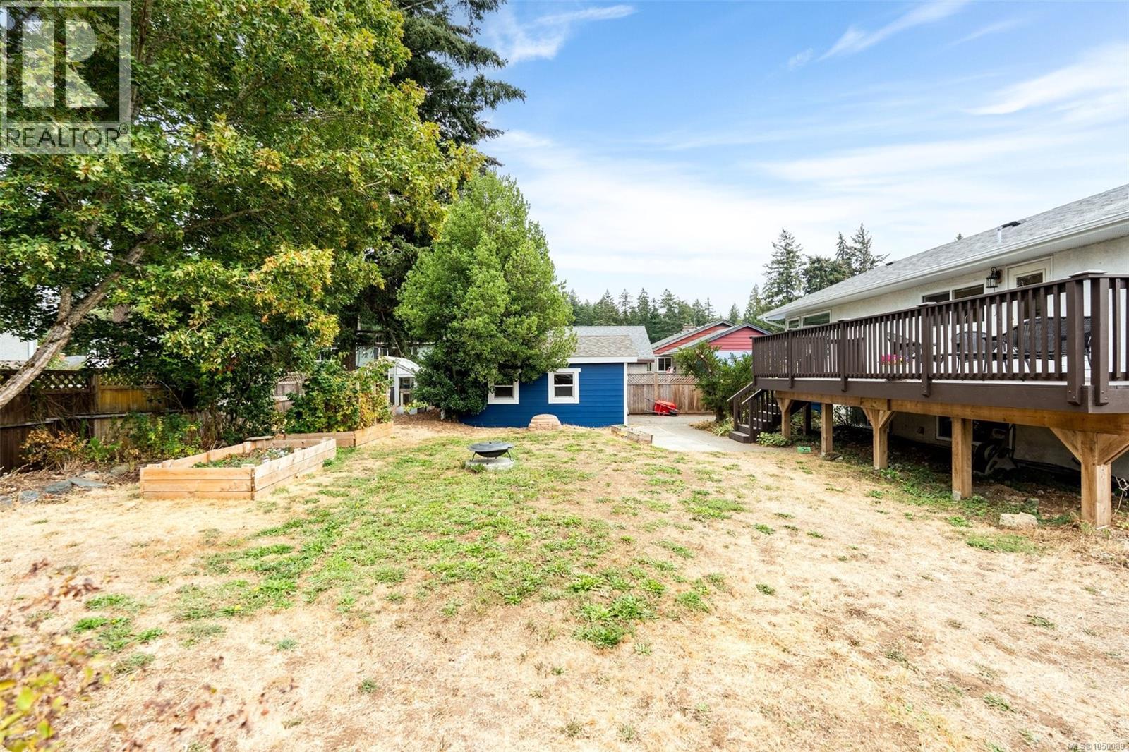 560 Ridley Dr - Image 43