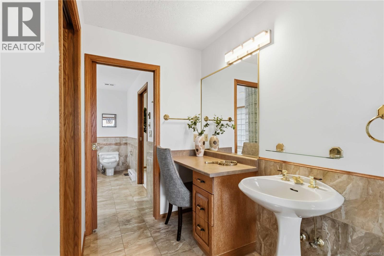  1785 Cedar Hill Cross Road, Saanich