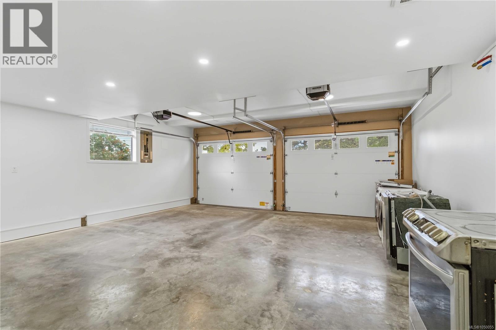  1785 Cedar Hill Cross Road, Saanich