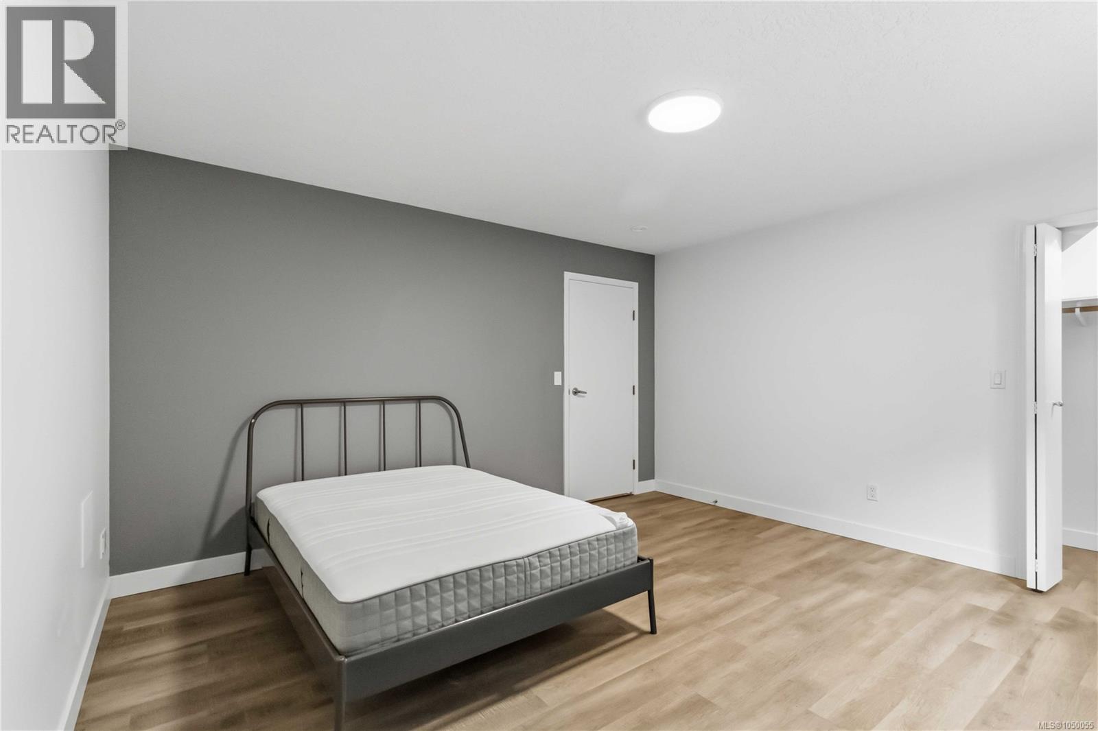  1785 Cedar Hill Cross Road, Saanich