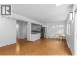1785 Cedar Hill Cross Rd, Saanich, BC V8P2R2 Photo 51