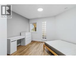 1785 Cedar Hill Cross Rd, Saanich, BC V8P2R2 Photo 53
