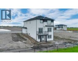 112 Lakewood, Strathmore, AB T1P2J9 Photo 42