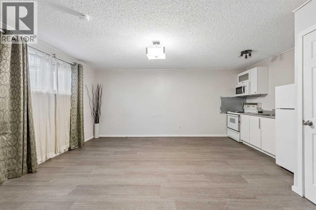 3608 Centre B Street NW - 24
