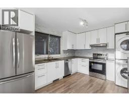 2pc Bathroom - 3608 Centre B Street Nw, Calgary, AB T2K0V8 Photo 8