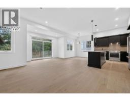 5pc Ensuite bath - 1550 Union Road Unit# 57, Kelowna, BC V1V0G9 Photo 6