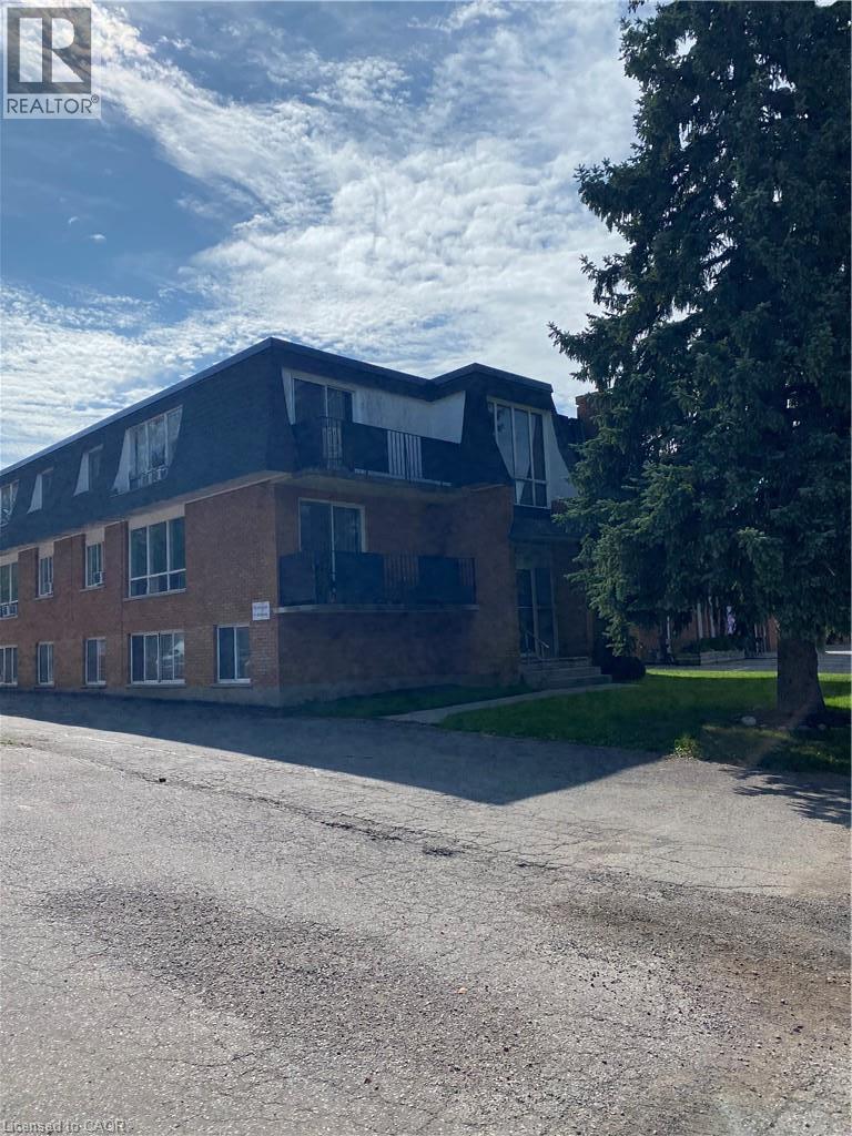347 WATERLOO Street Unit# 5, New Hamburg