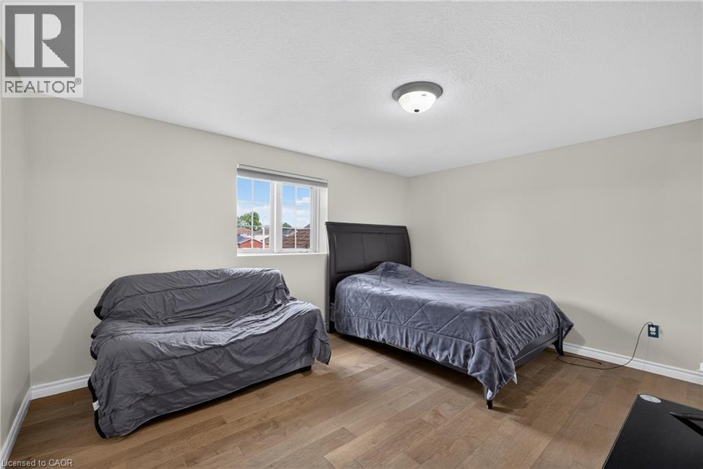 73 HEWITT Lane, Guelph — photo 12
