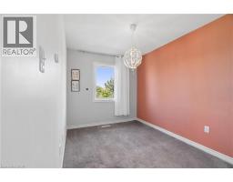 30 Kingsbury Square, Guelph, ON N1L0K6 Photo 22