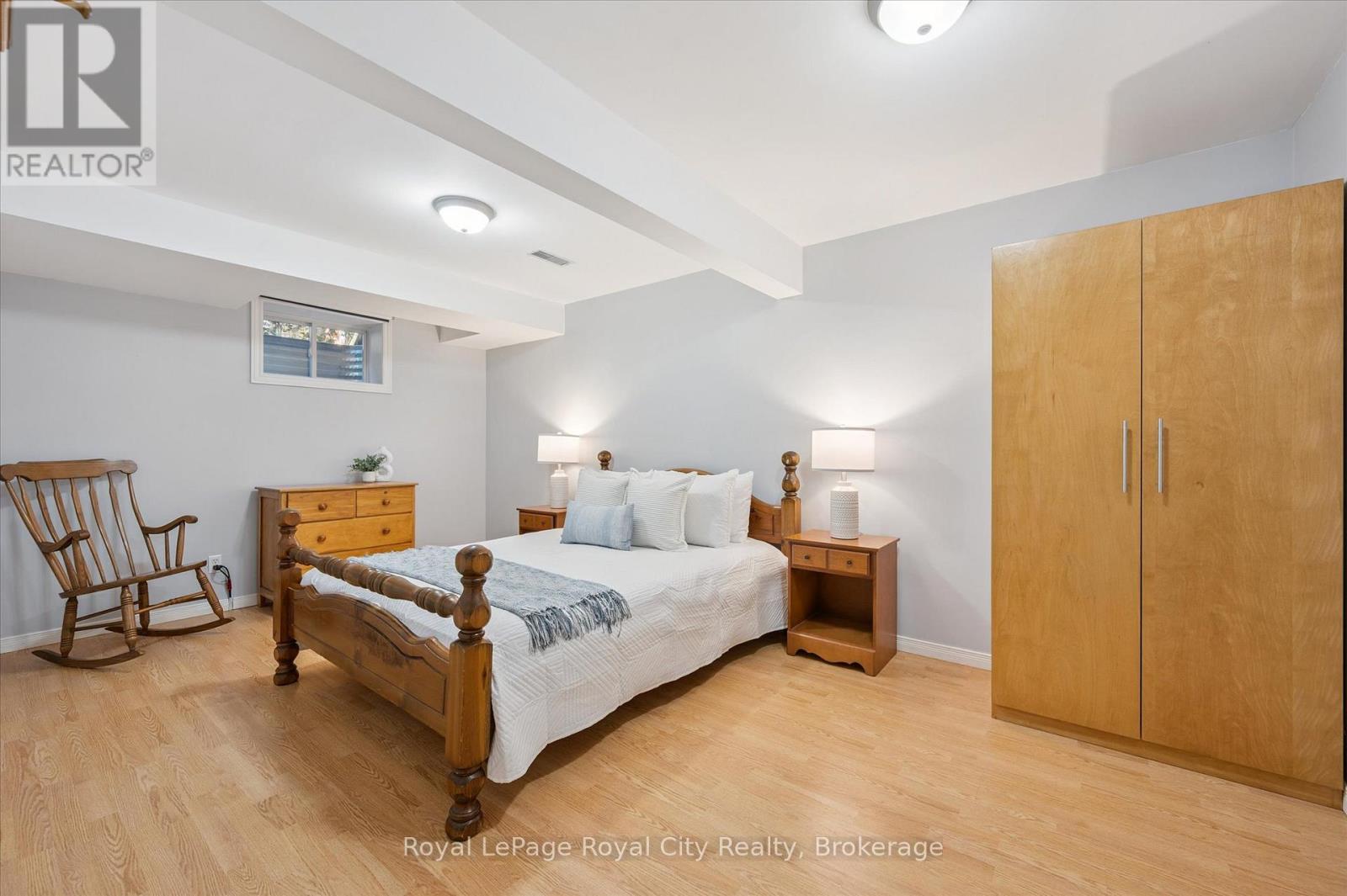 27 OAKRIDGE CRESCENT - Image 41