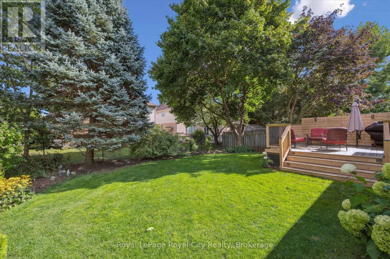27 OAKRIDGE CRESCENT - Image 43