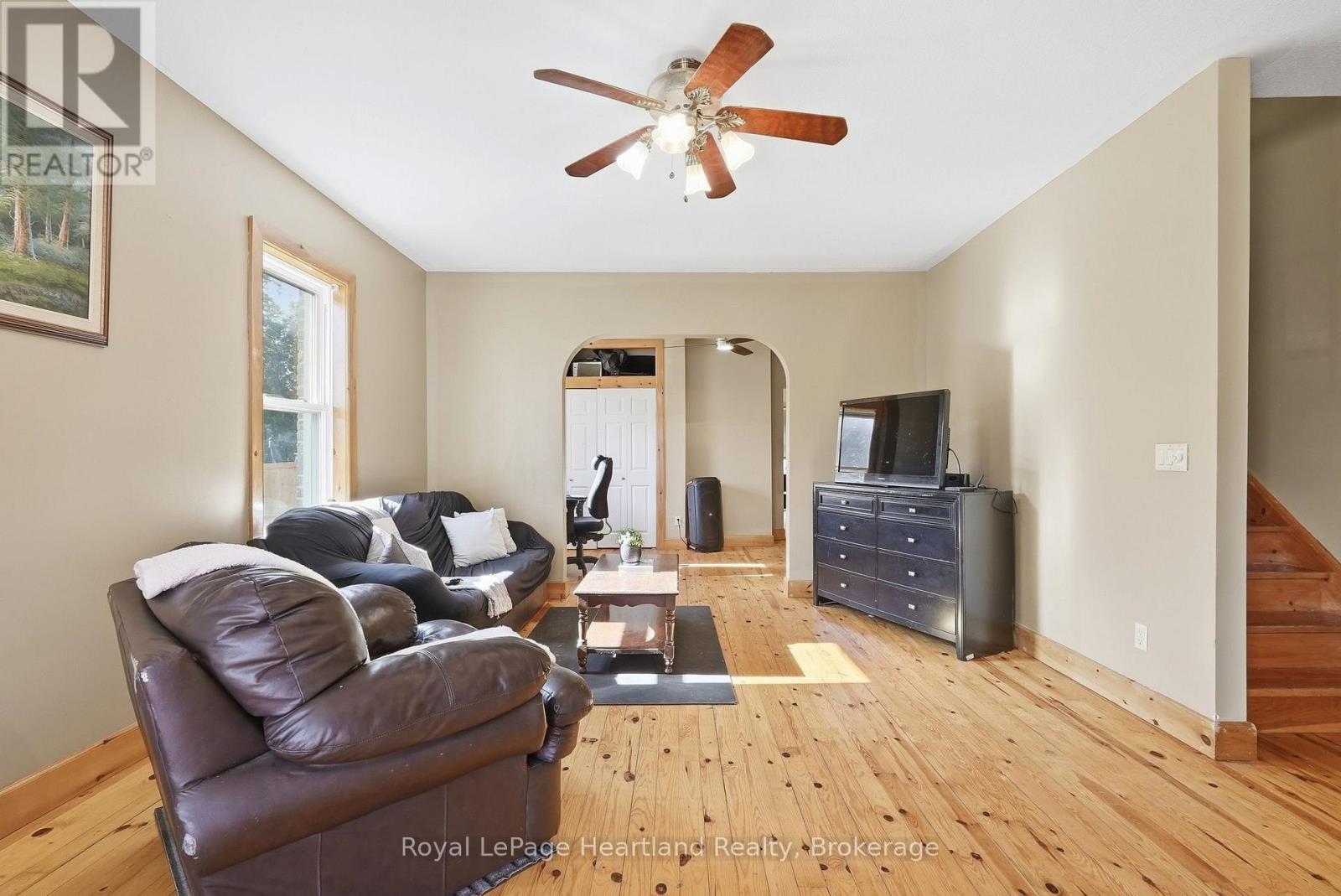 8 CLARKE STREET S, Minto — photo 8