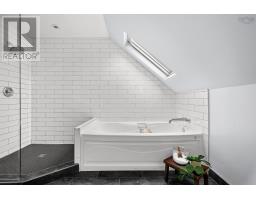 6705 Quinpool Road, Halifax, NS B3L1C1 Photo 33
