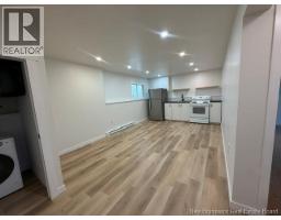 110 Chandler Drive, photo 23