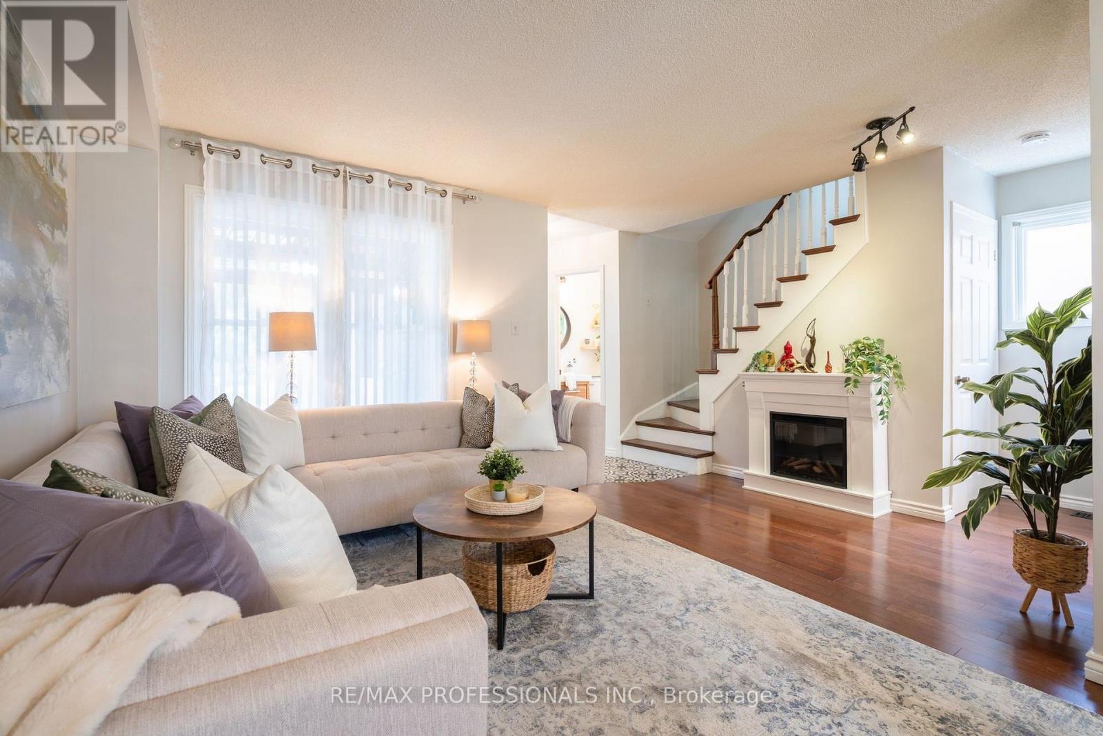 36 Millington Crescent, Ajax, ON photo 6