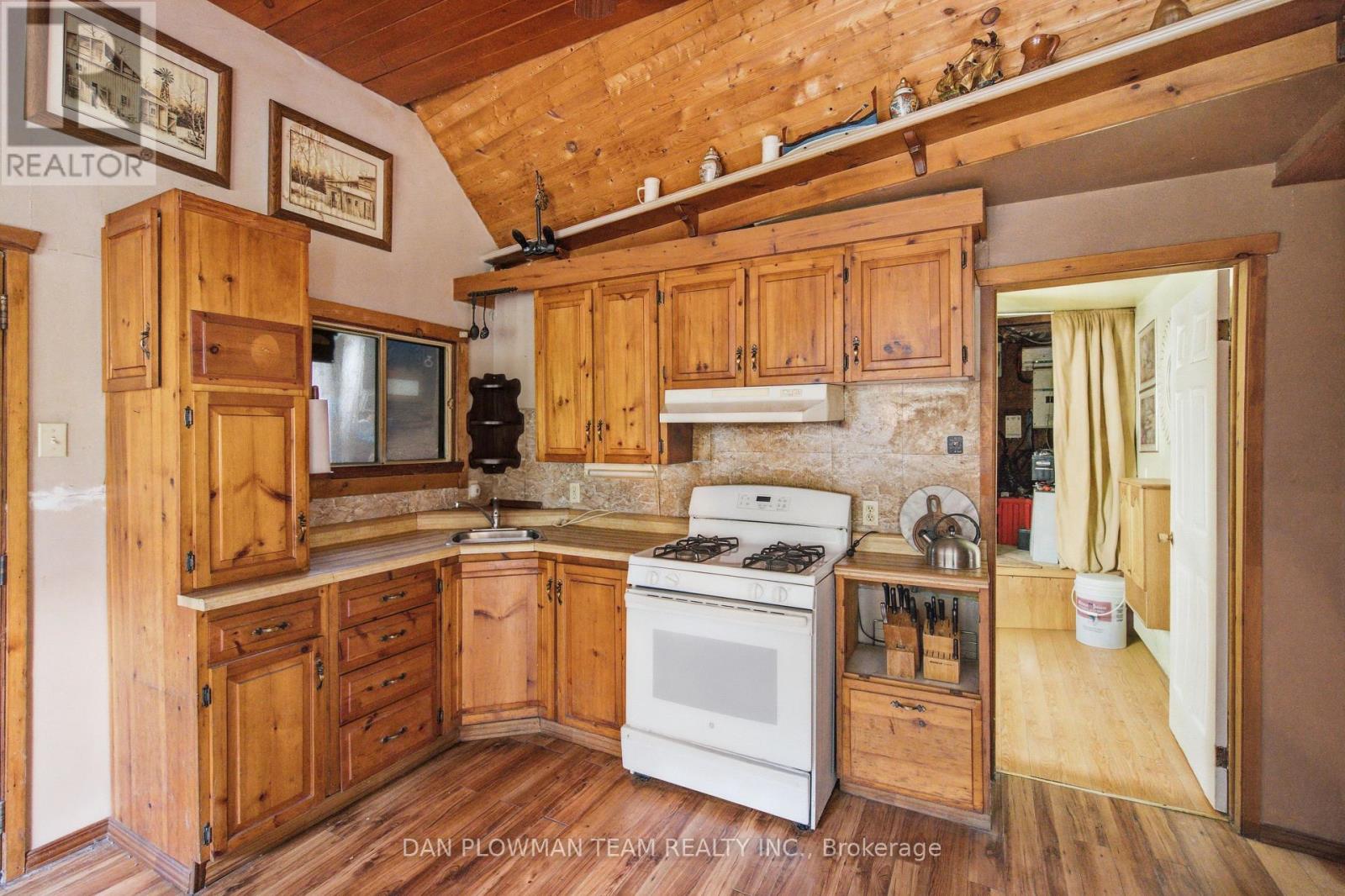 6458 Gibbs Road, Clarington, ON photo 11