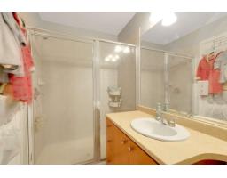 229 15380 102a Avenue, Surrey, BC V3R0B3 Photo 19