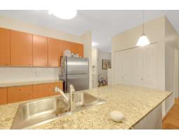 229 15380 102a Avenue, Surrey, BC V3R0B3 Photo 11