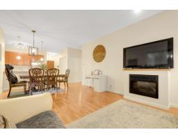 229 15380 102a Avenue, Surrey, BC V3R0B3 Photo 8