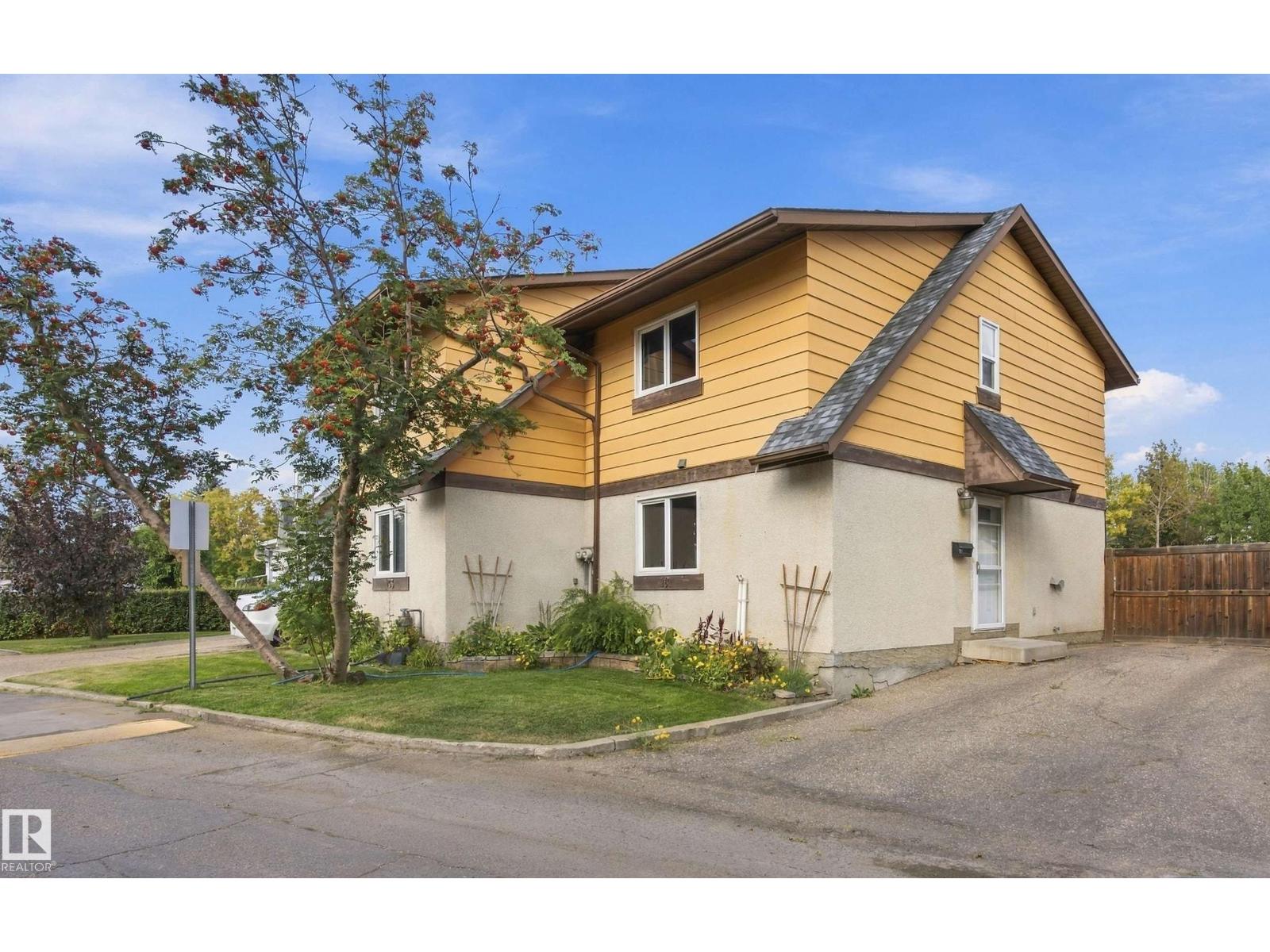 161 WOODSTOCK NW - 1