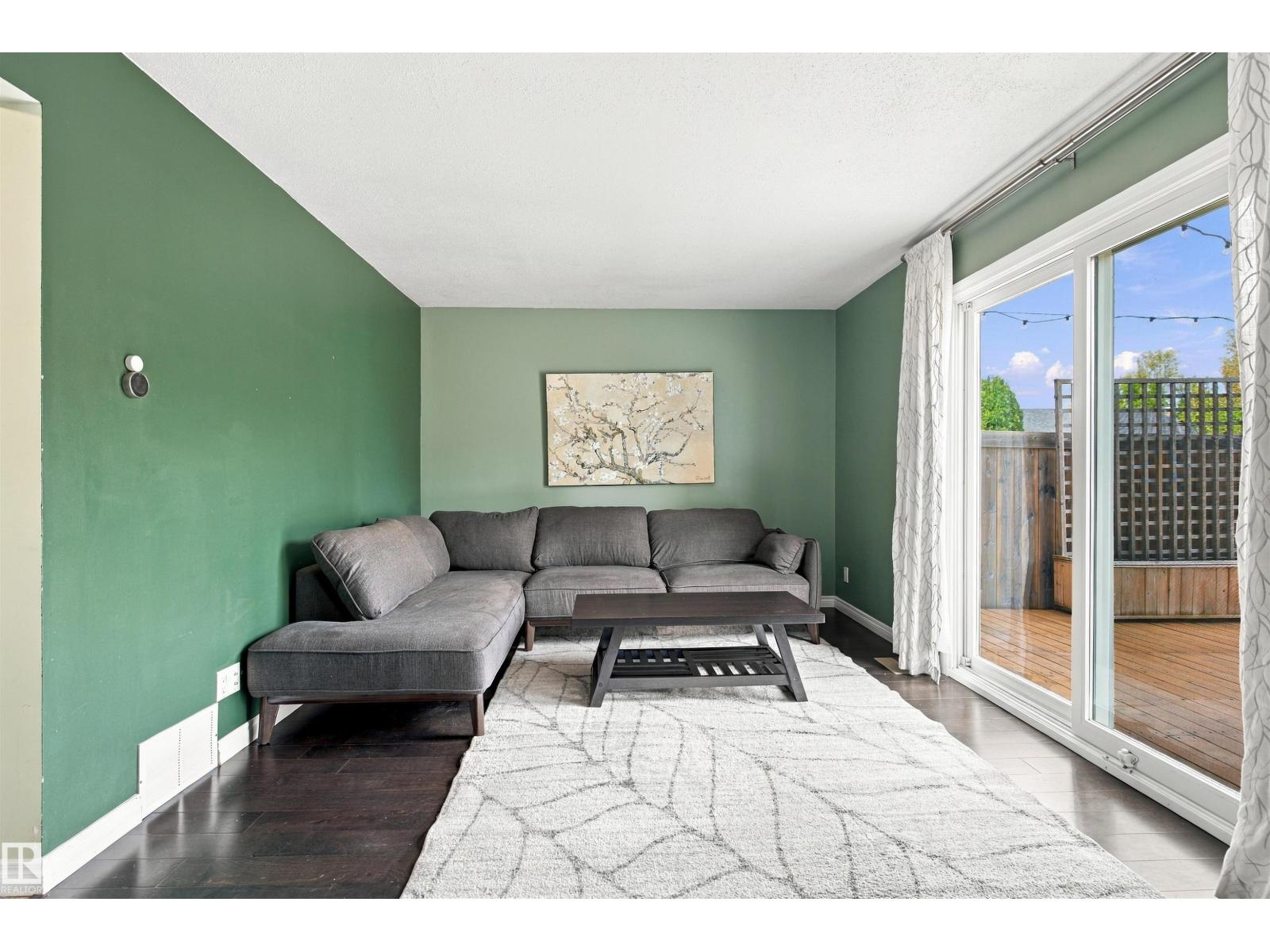 161 WOODSTOCK NW - 11