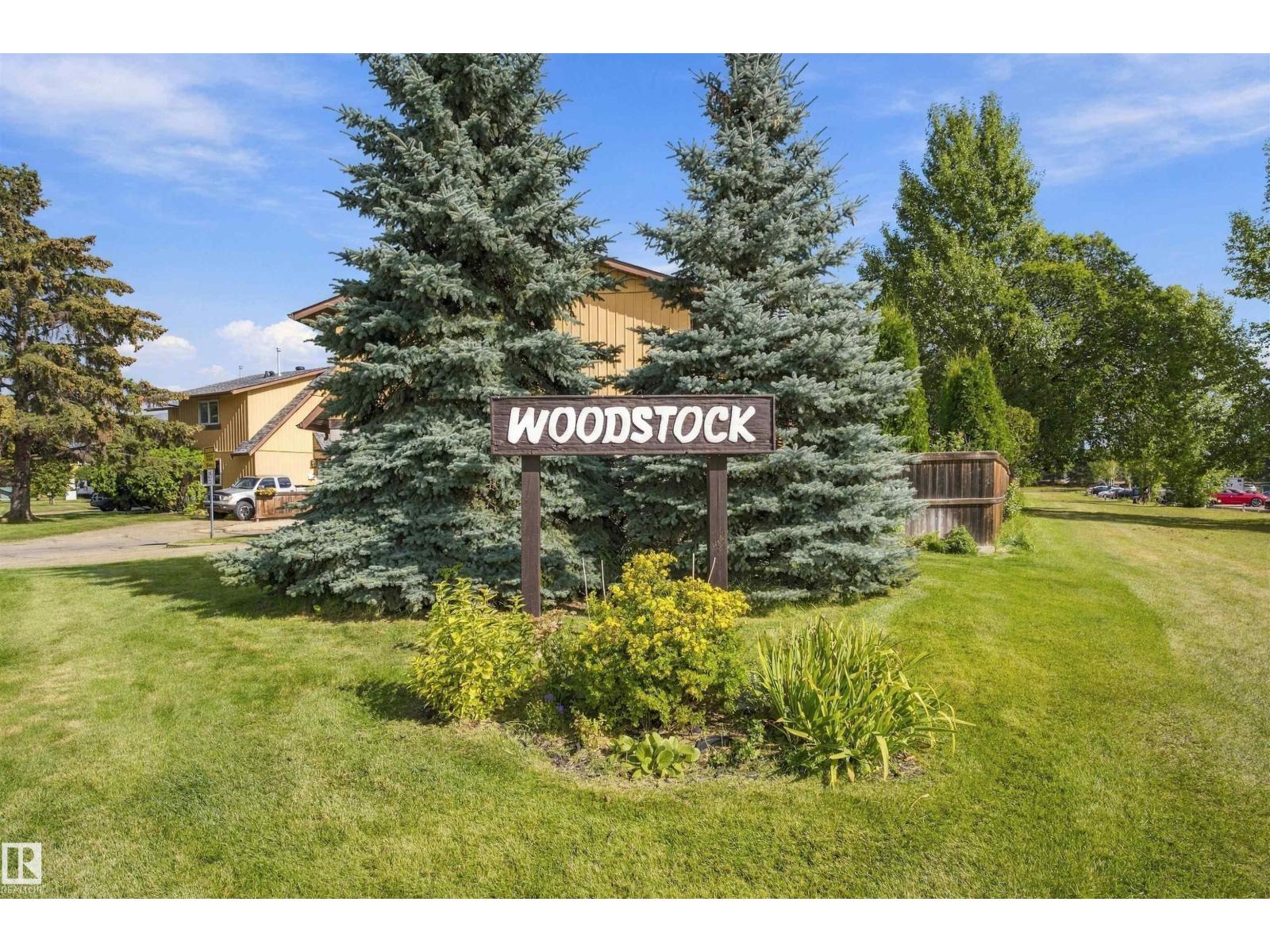 161 WOODSTOCK NW - 41