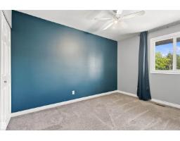 161 Woodstock Nw, Edmonton, AB T5T0H6 Photo 18